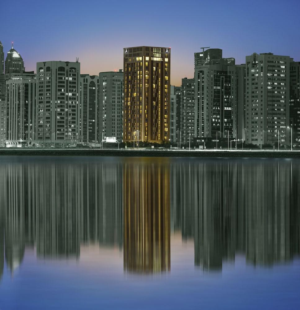 Hala Arjaan By Rotana, Deluxe Hotel Apartments Abu Dhabi Exterior foto